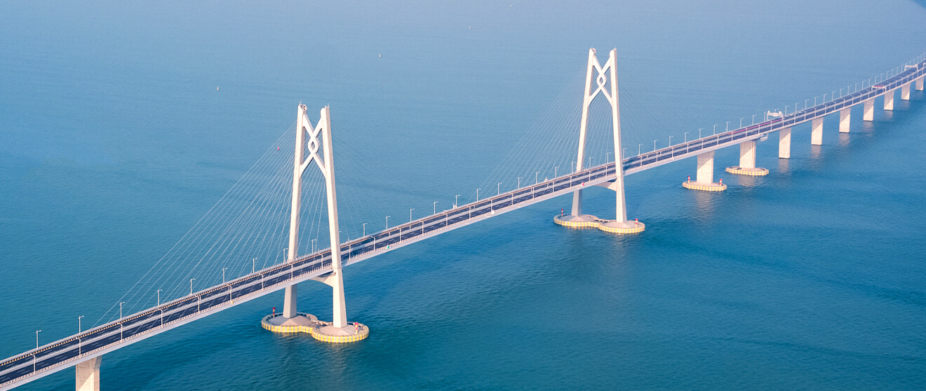 港珠澳大桥钢结构运输项目